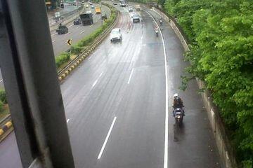 Berbagai Alasan Menohok Ini Bikin Motor Dilarang Lewat Jalan Tol