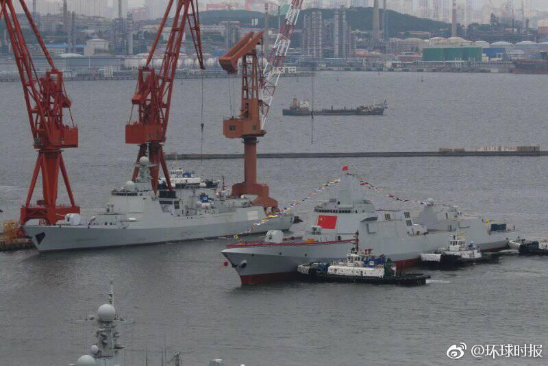 &#91;Type-055&#93; China launched two 10,000t-class guided-missile destroyers