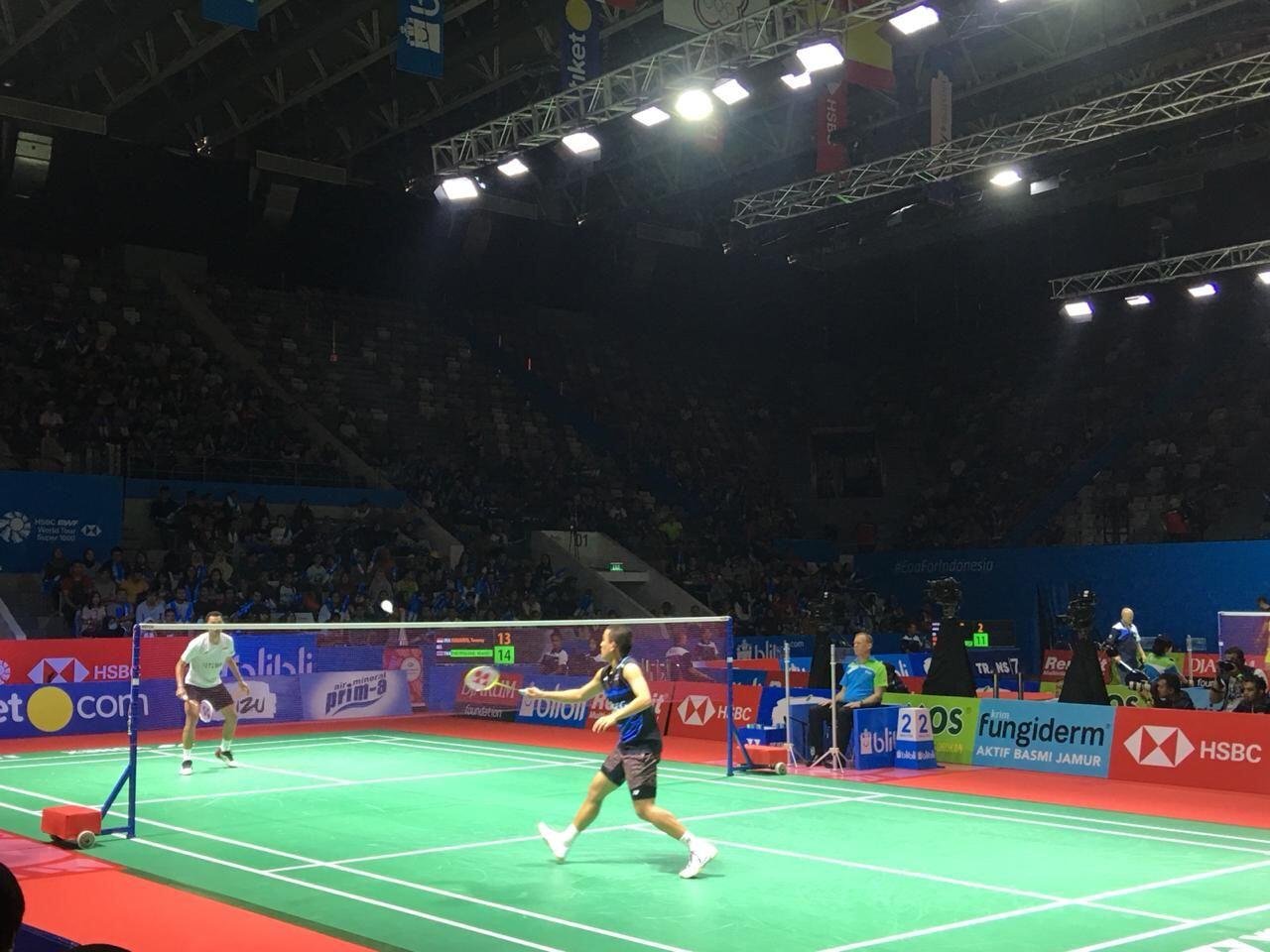 Tommy Sugiarto Lolos Babak Kedua Indonesia Open 2018