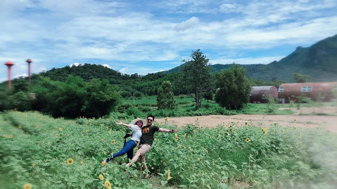 10 Potret Seru Liburan Dewi Perssik ke Thailand Bareng Suami, Cie Akur