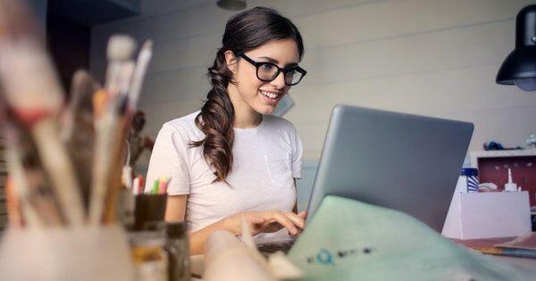 Mau Jadi Content Creator Kece? Ikuti Tips Dennis Adhiswara Ini Deh!