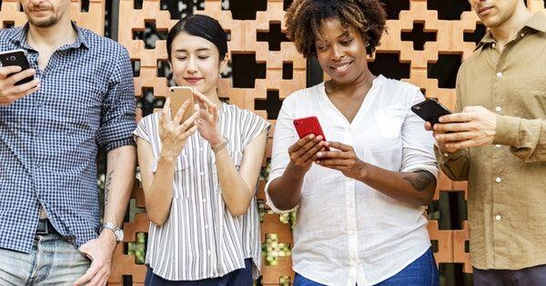 Mau Jadi Content Creator Kece? Ikuti Tips Dennis Adhiswara Ini Deh!