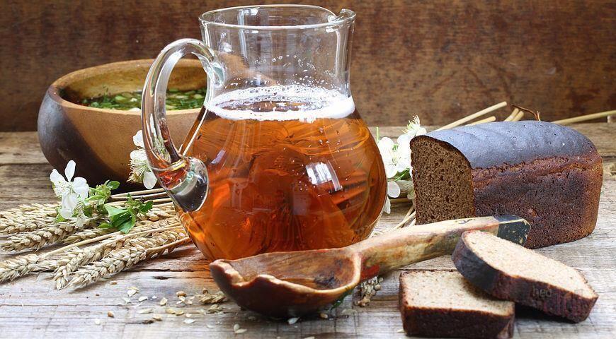Bukan Vodka, Kvass Jadi Minuman Khas Rusia yang Wajib Kamu Coba