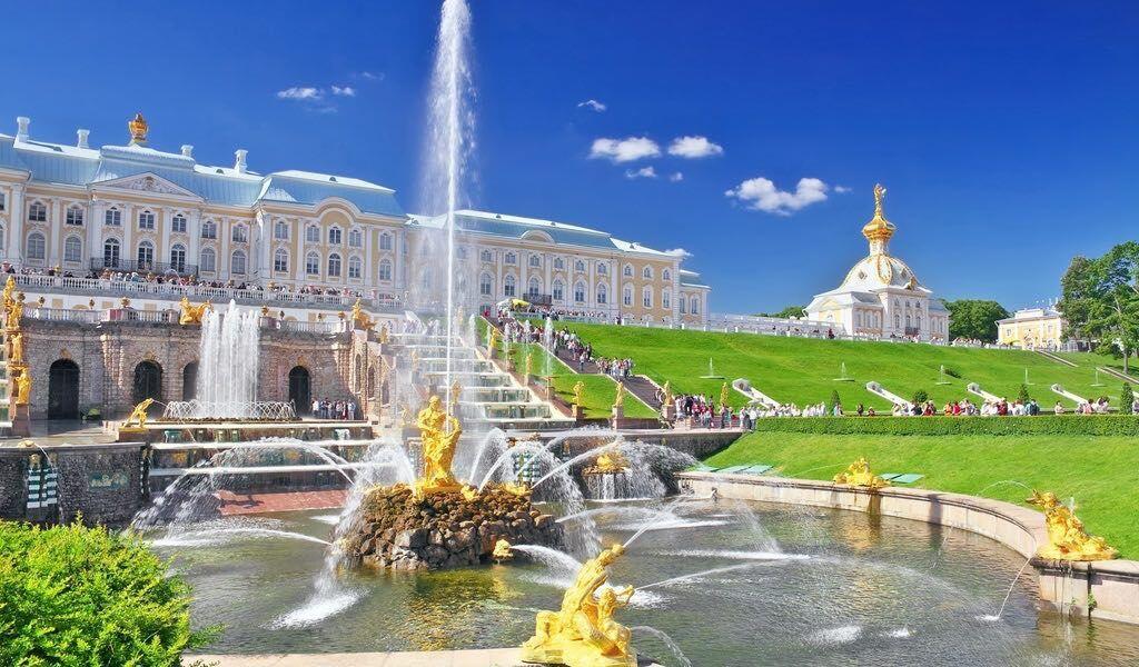 8 Istana Megah di Rusia yang Wajib Dikunjungi Saat ke St. Petersburg