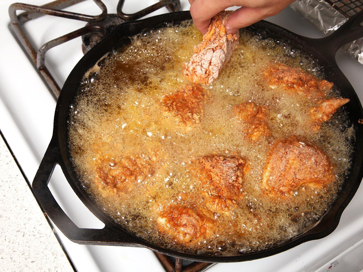 5 Kesalahan Mengolah dan Masak Ayam yang Sering Dilakukan, Sudah Tahu?