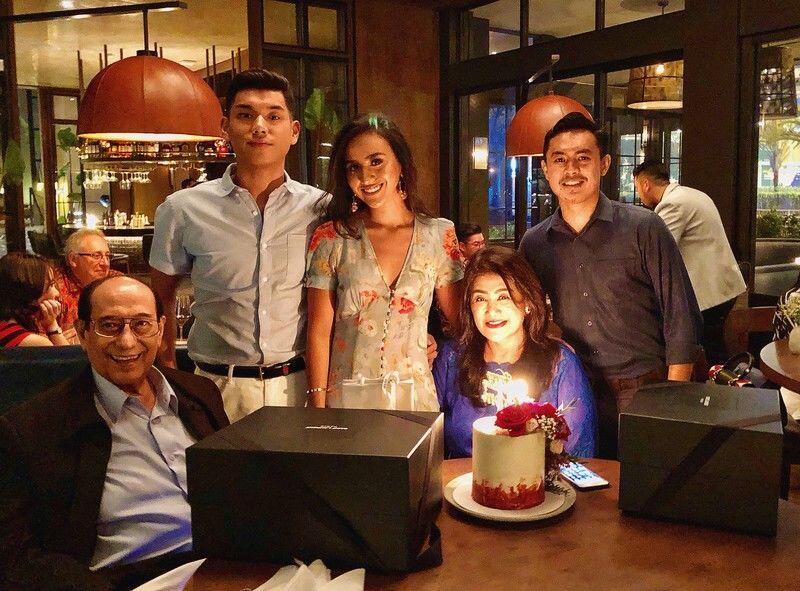 10 Potret Mesra Jaz Hayat dan Kekasih Barunya sang Puteri Indonesia