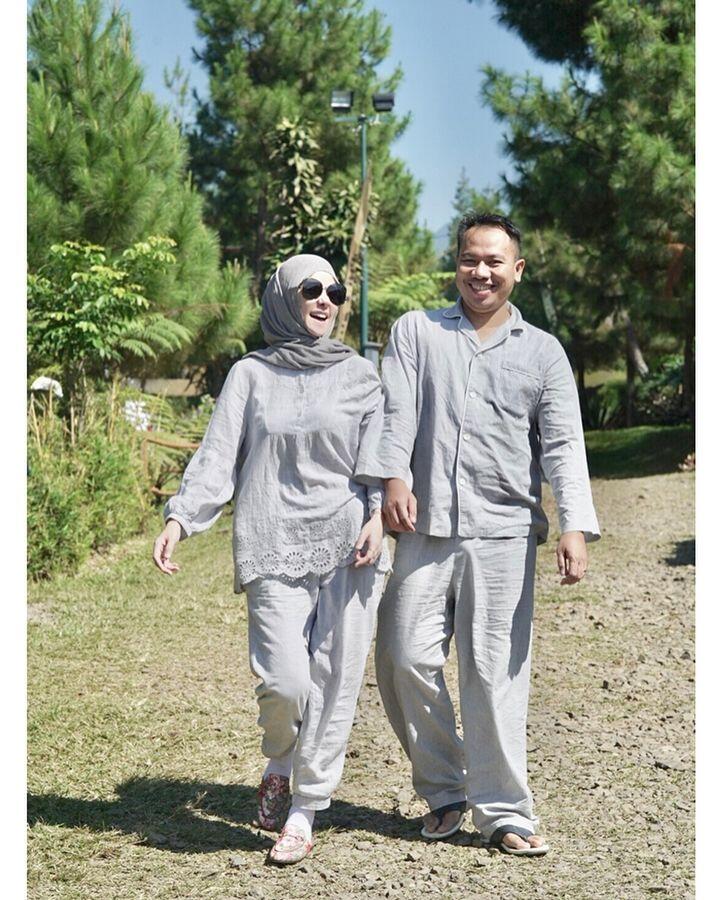 Dibilang Settingan, 10 Momen Mesra Angel Lelga & Vicky Prasetyo