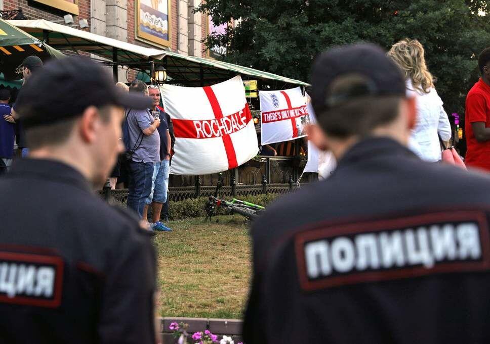 Pendukung Inggris Ditahan Setelah Coret Monumen di Stadion Spartak