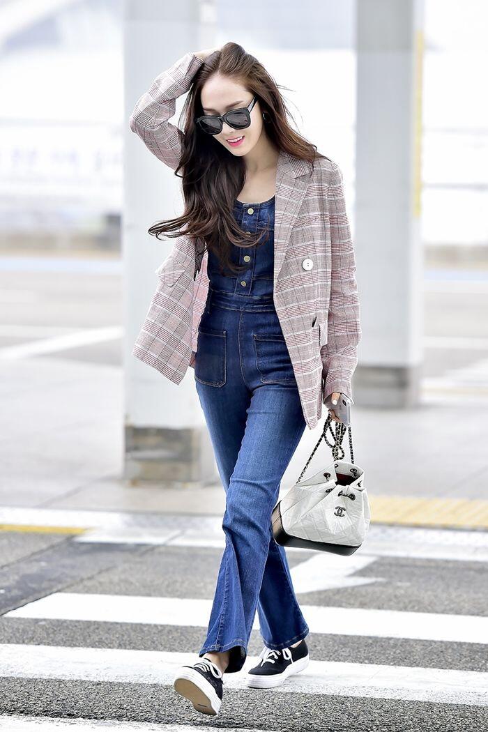 Punya Brand Sendiri, Intip Kecenya 11 Airport Fashion ala Jessica Jung