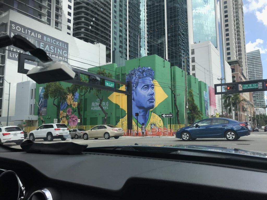 Indahnya 8 Mural Bintang Piala Dunia di Dinding Kota Dunia
