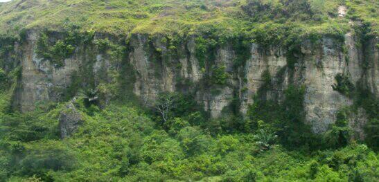 Sianggo Ihurna, Jelmaan Naga di Samosir