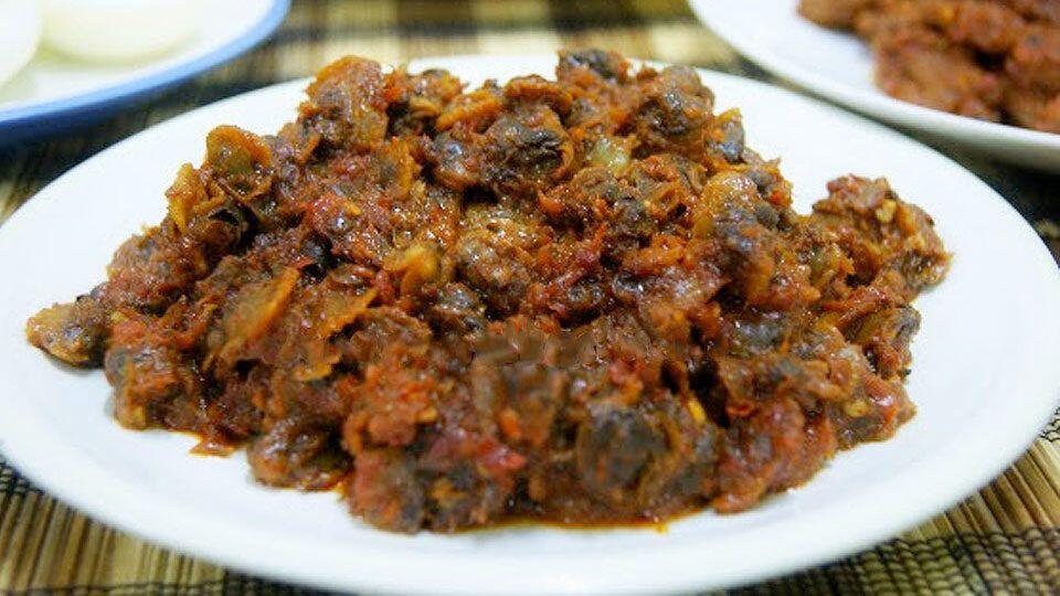 4 Rendang Seafood Khas Pesisir Minang, Lamak Bana!