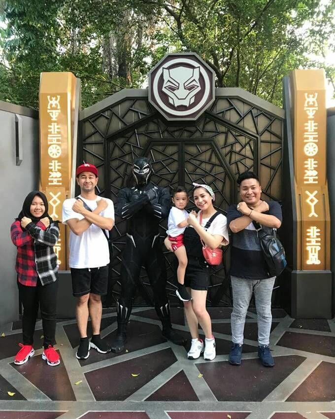 10 Momen Kedekatan Artis dengan Asistennya, Wajib Ditiru!