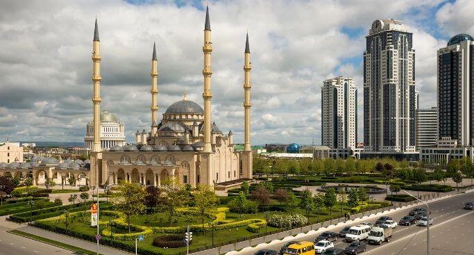 Megahnya! 8 Masjid di Rusia IniPaling Indah dan Unik