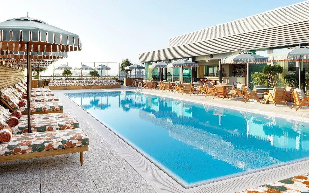 7 Hotel Terbaru dan Terkeren di 2018, Indonesia Punya Gak Ya?