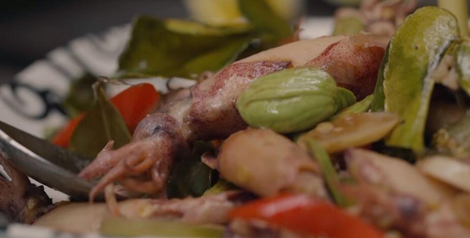 VIDEO: Resep Cumi Petai ala Sarwendah, Bikinnya Gampang Banget Kok