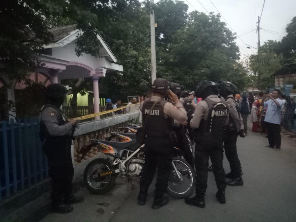 Bocah Korban Bom Bangil Dibawa ke RS Bhayangkara