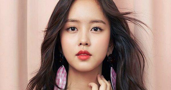 5 Urutan Tepat & Mudah Membuat Glass Skin Sebening Artis Korea!