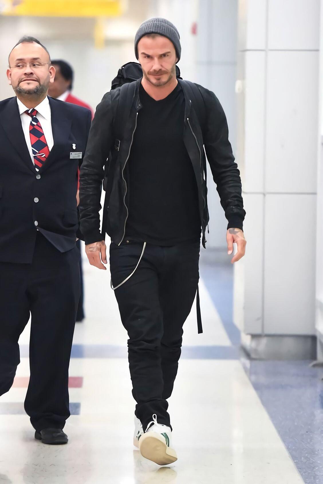 9 Tampilan Outfit Manly dengan Topi ala David Beckham