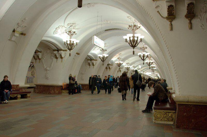 10 Potret Kemewahan Stasiun Metro Rusia, Tercantik Sedunia Lho
