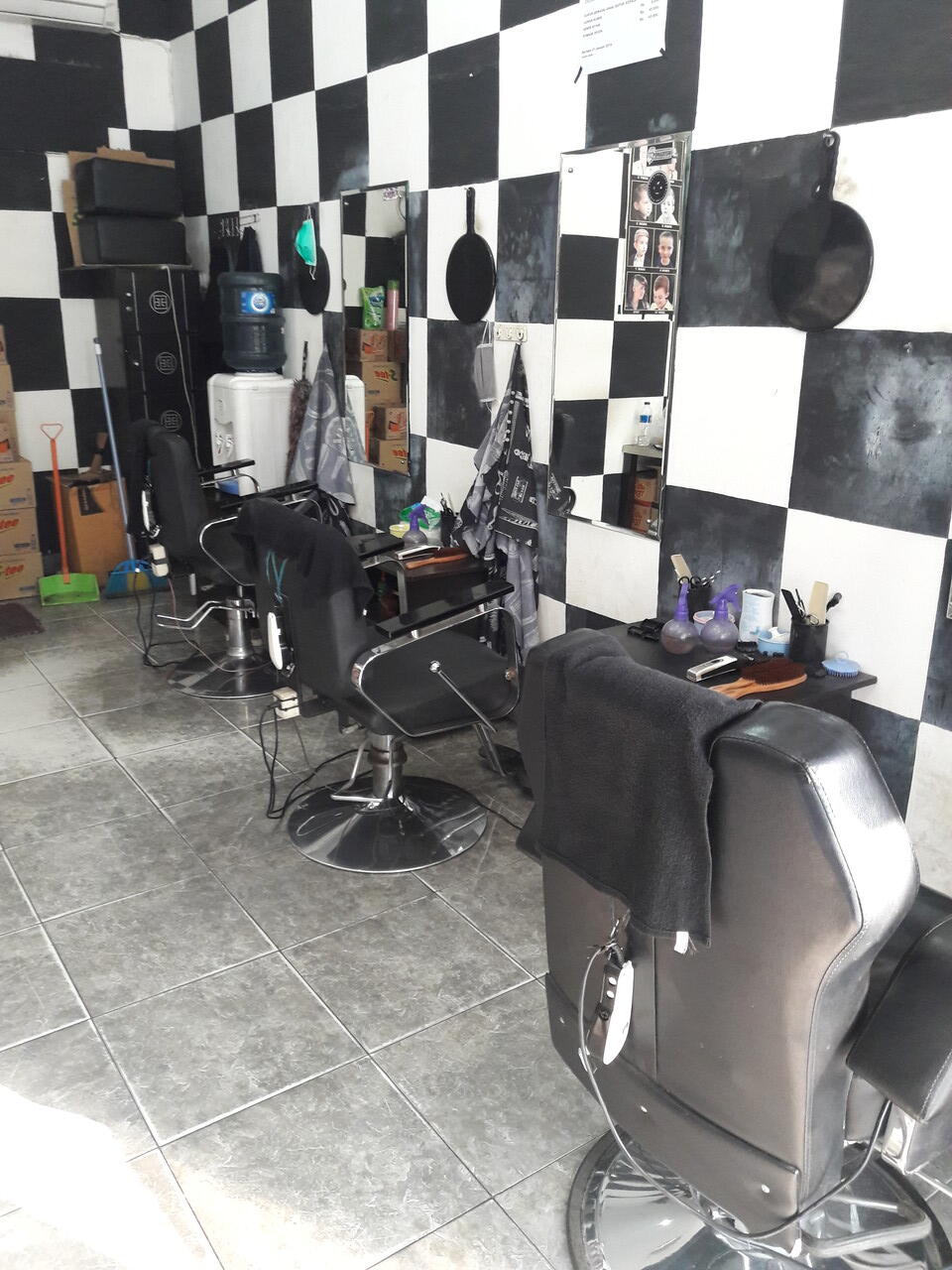 Penawaran usaha barbershop sudah berjalan (pasti untung)