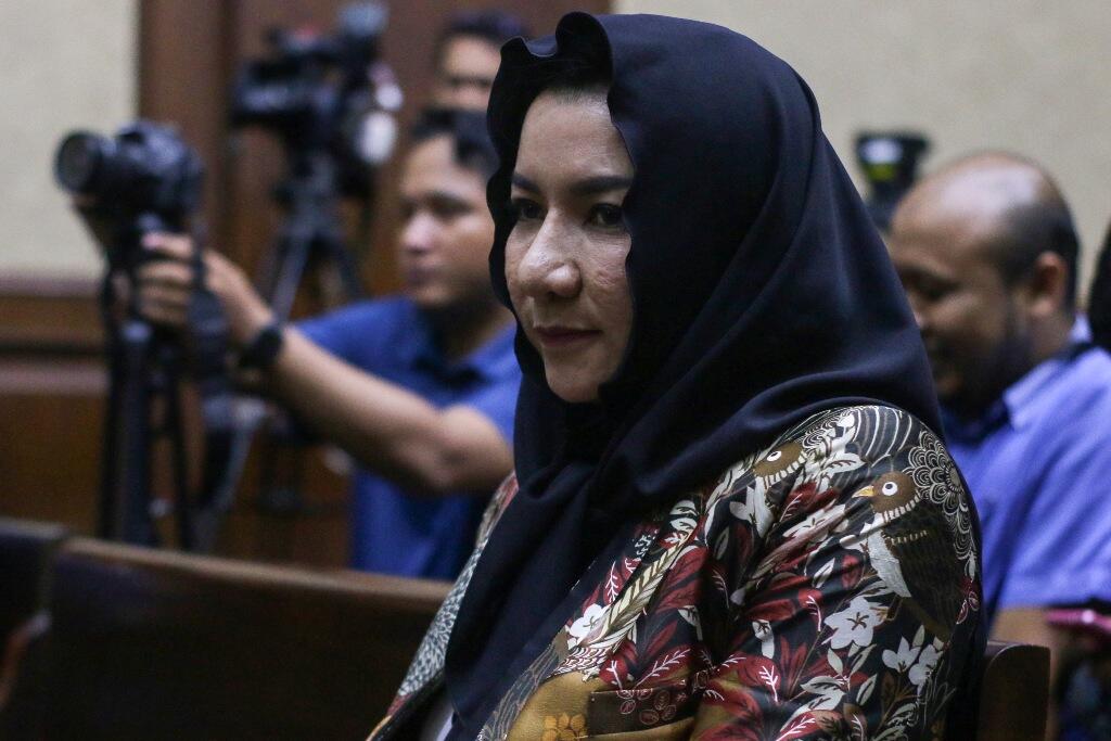 Bupati Rita Santai Menghadapi Vonis Hakim