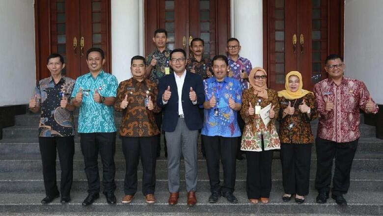 10 Camat 'Pelesir' ke Seoul Usai Pilgub, Ini Kata Ridwan Kamil