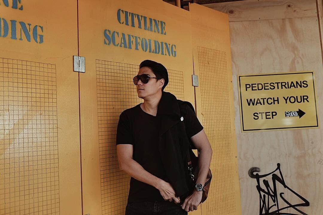 10 Adu Gaya Aktor Kembar Marcel vs Mischa Chandrawinata, Stylish Mana?