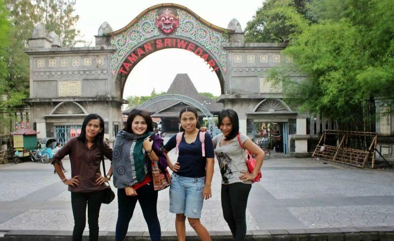 9 Destinasi Seru yang Gak Boleh Dilewatkan Saat ke Solo, Asyik Banget!