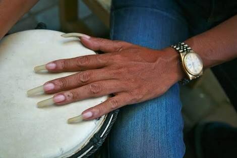 Keren Bagi Cowok, 7 Kelakukan Ini Malah Dianggap Aneh Oleh Cewek