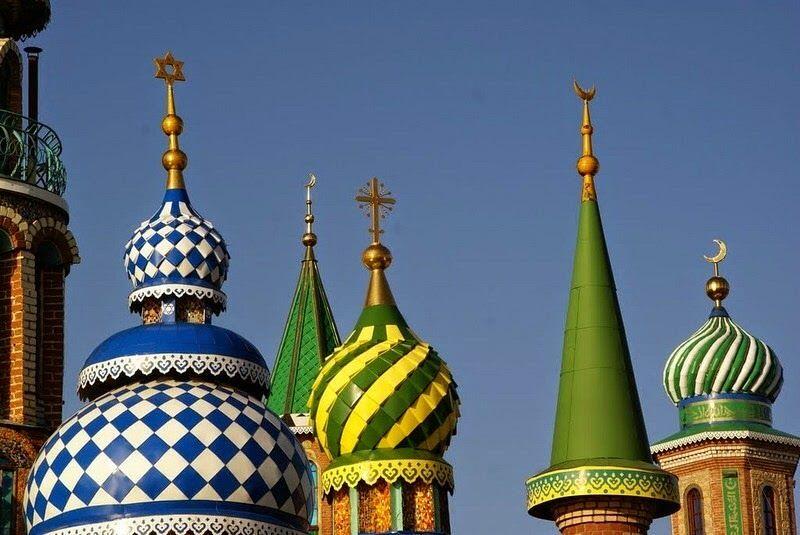 Satu Kuil di Rusia Ini Dibangun untuk 16 Agama, Unik Banget!