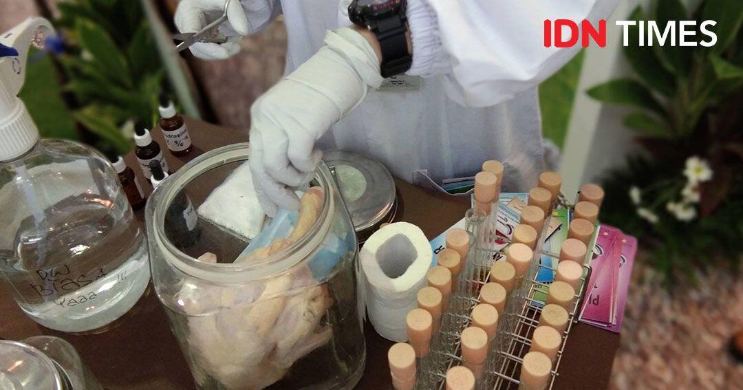 Begini Cara Bedakan Ayam Segar, Suntik, Berformalin dan Tiren