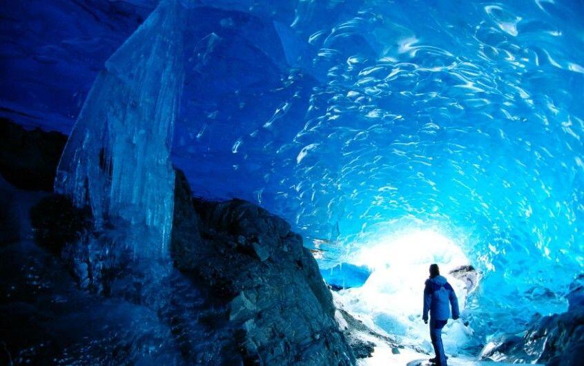 15 Tempat Ini Buktikan Bumi Jadi Planet Paling Keren, Cantik Banget!