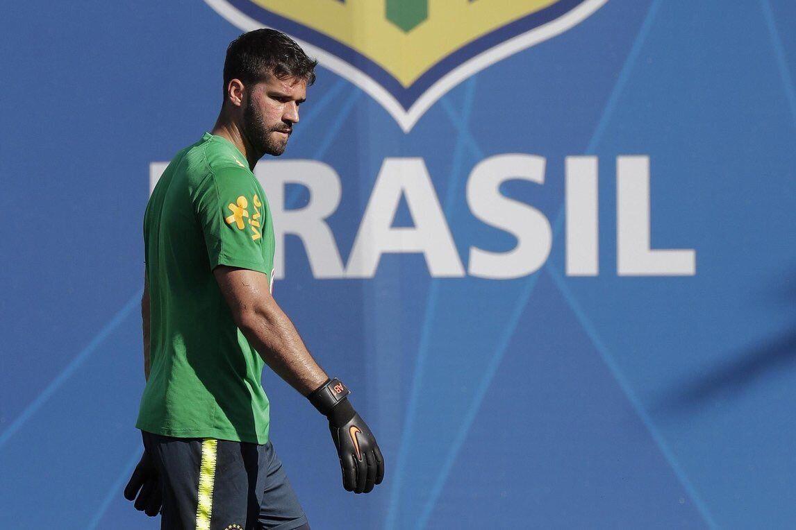 Inilah 4 Penjaga Gawang Calon Peraih The Golden Gloves, Ada Idolamu?