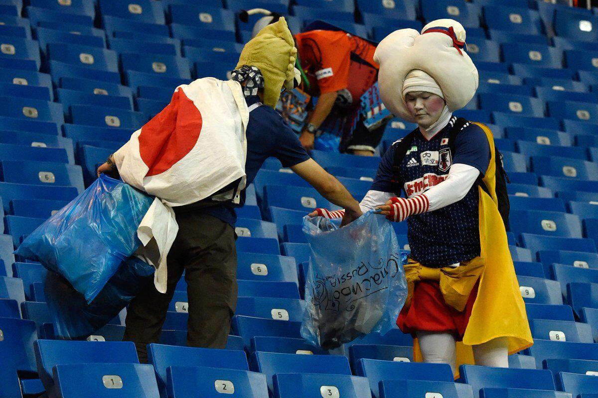Kalah Menyakitkan, Fans Jepang Pulang dengan Respect dari Dunia
