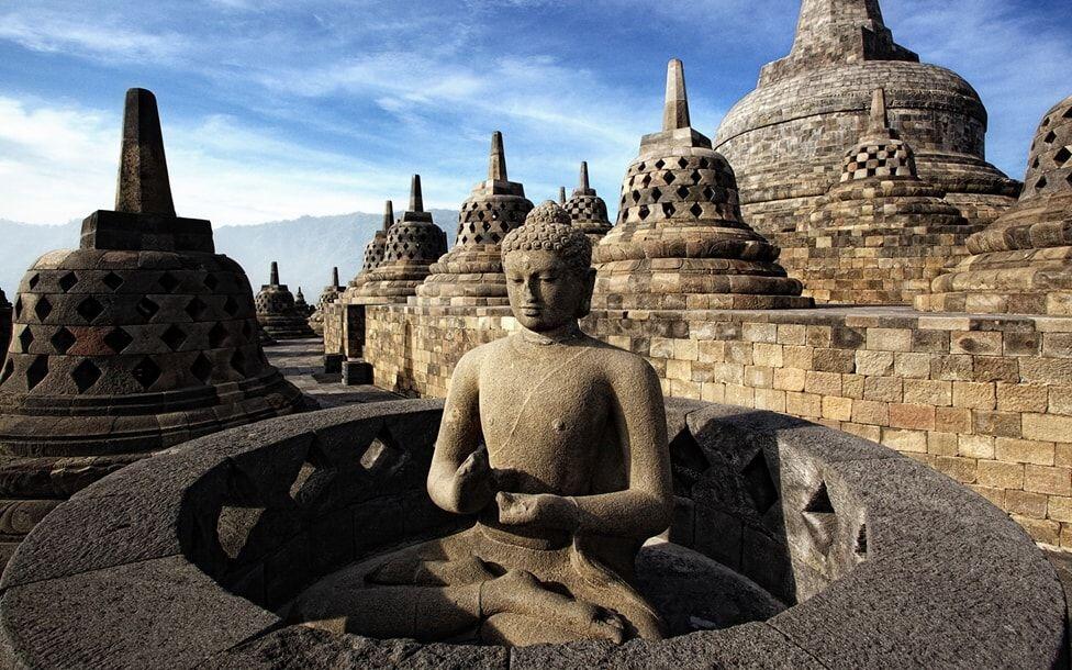 Seram, 5 Kasus Kesurupan di Tempat Wisata Ini Bikin Merinding!