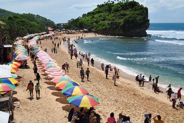Seram, 5 Kasus Kesurupan di Tempat Wisata Ini Bikin Merinding!