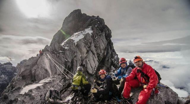 11 Fakta Gunung Jayawijaya di Papua yang Belum Kamu Ketahui