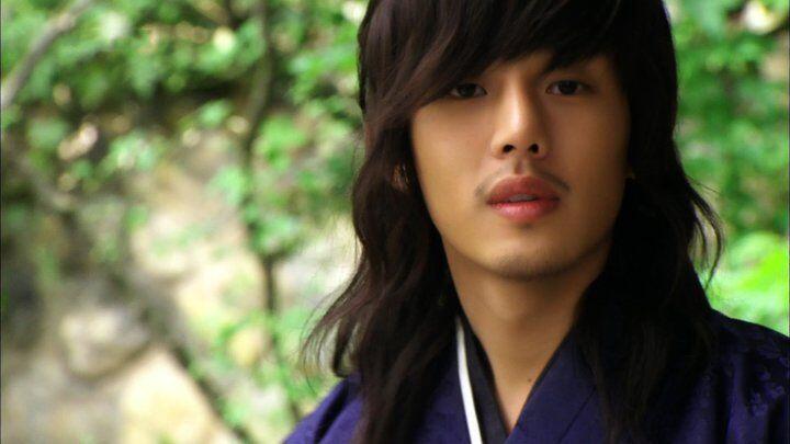 Punya Nama Unik, 5 Karakter Drama Korea Ini Membekas di Hati Penonton!