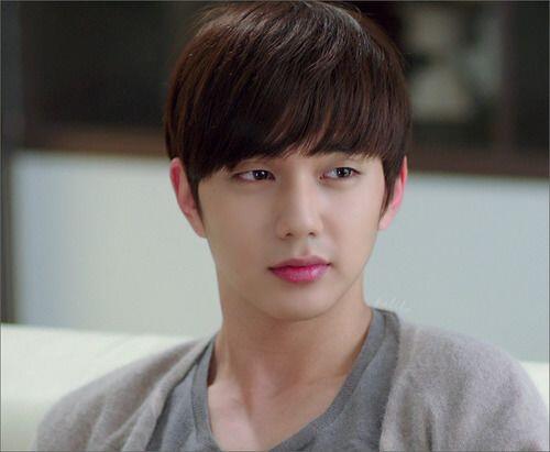 Punya Nama Unik, 5 Karakter Drama Korea Ini Membekas di Hati Penonton!