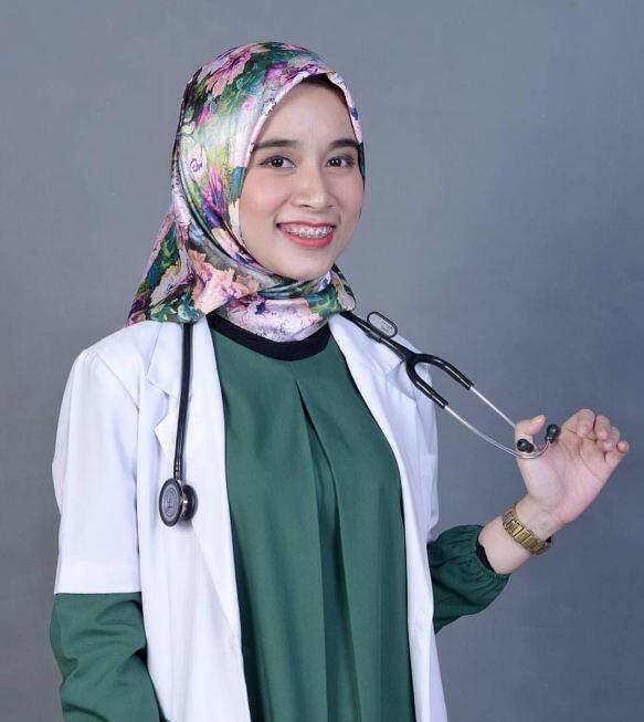Inilah 10 Dokter Paling Cantik Di Indonesia Yang Bikin Rela Pura Pura Sakit