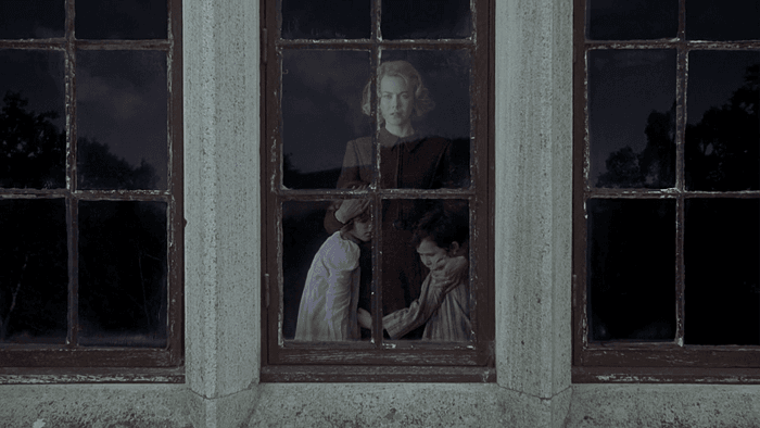 Satu Aja Gak Cukup, 5 Film Ini Punya Double Twist Ending