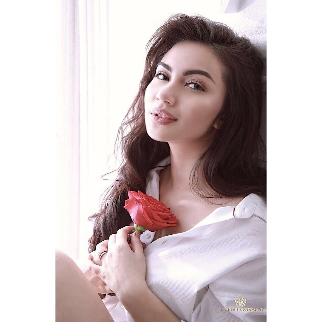 5 Seleb Ini Terlihat Lebih Dewasa, Padahal Masih Muda Lho!