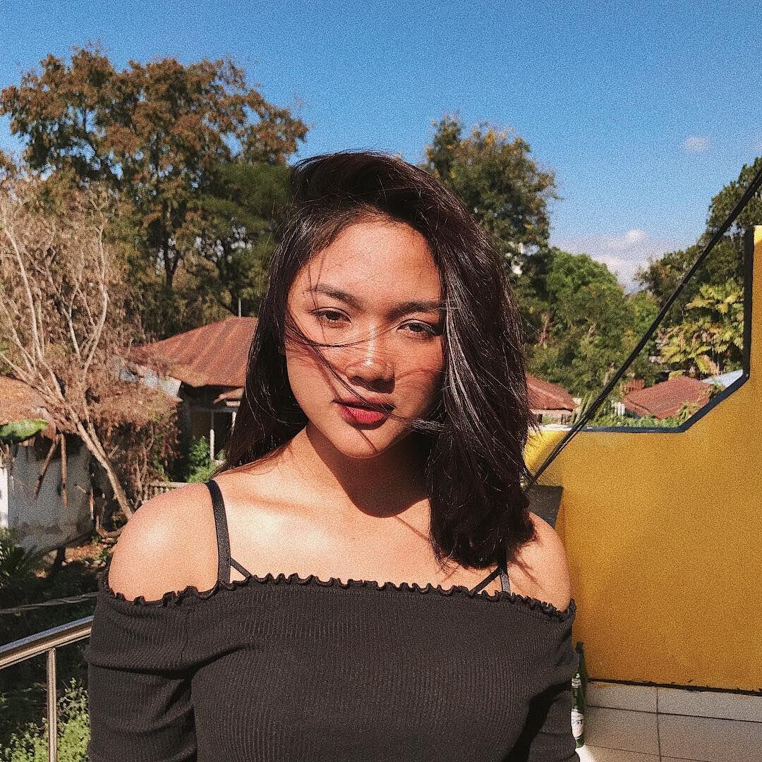 5 Seleb Ini Terlihat Lebih Dewasa, Padahal Masih Muda Lho!
