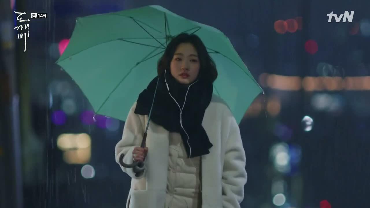 Sangat Melekat, Ini 5 Hal yang Orang Lain Pikirkan Tentang Introvert
