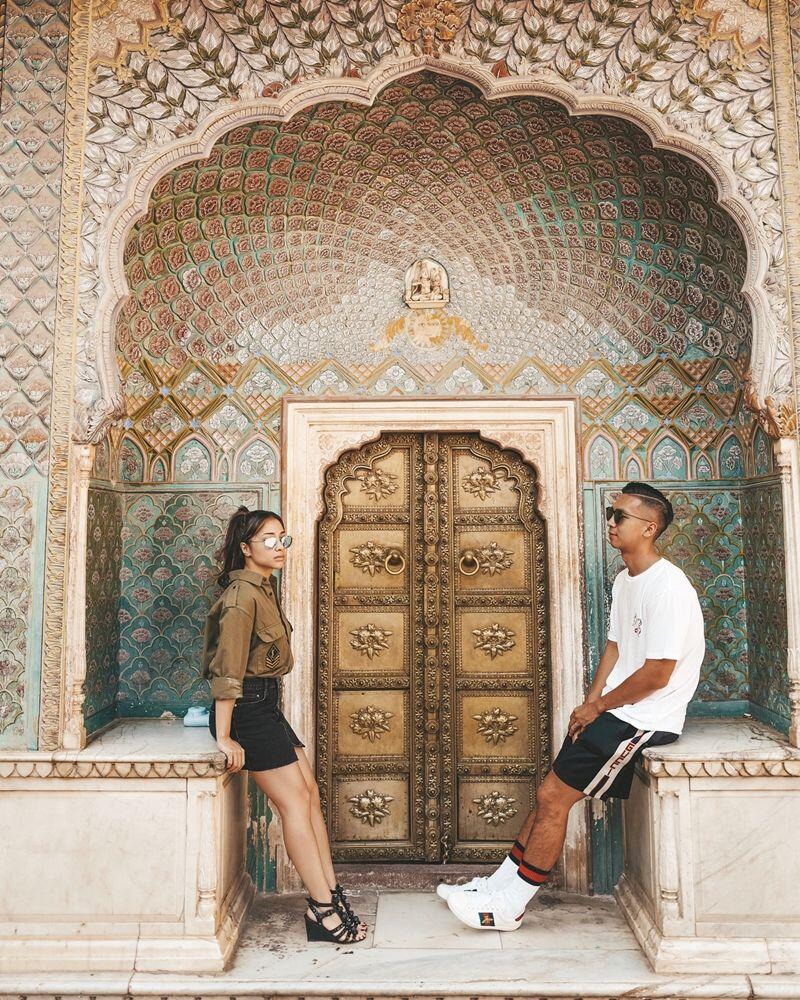 Tajir Melintir, 10 Potret Indra Bawa Nikita Willy Keliling Dunia