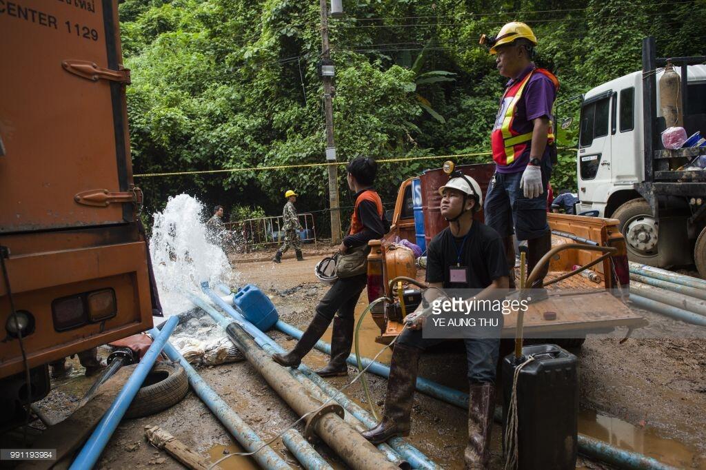 8 dari 12 Anak yang Terjebak Dalam Gua di Thailand Sudah Berhasil dikeluarkan.