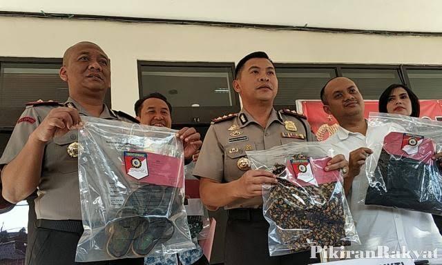 Karena Hutang Ninig pun Menghilang