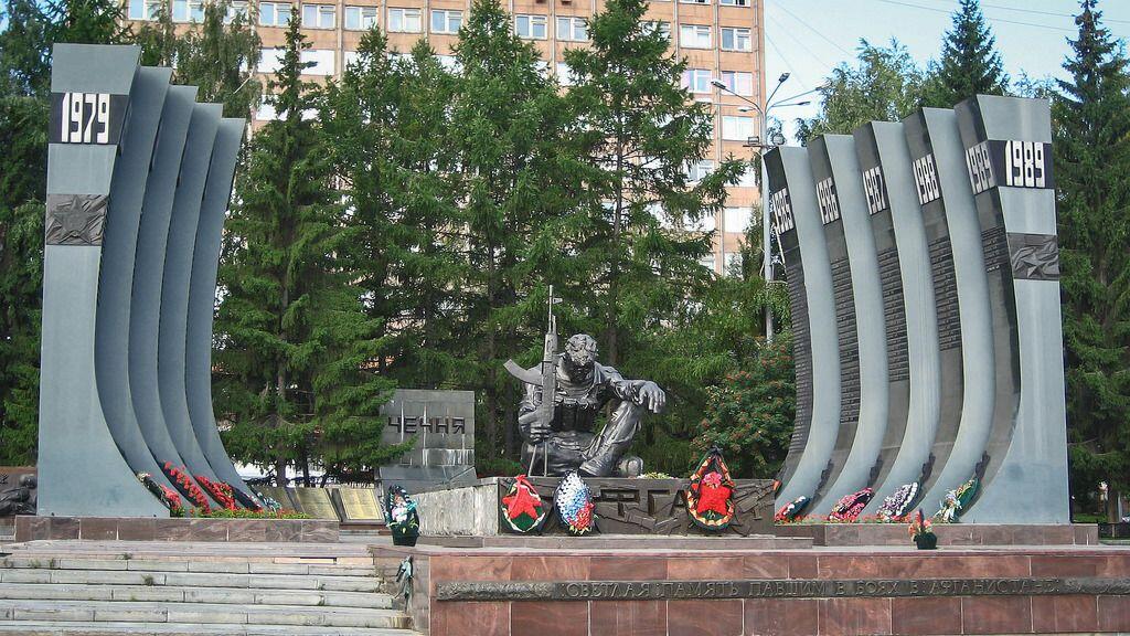 6 Monumen Perang Ini Wajib Kamu Kunjungi Saat Traveling ke Rusia