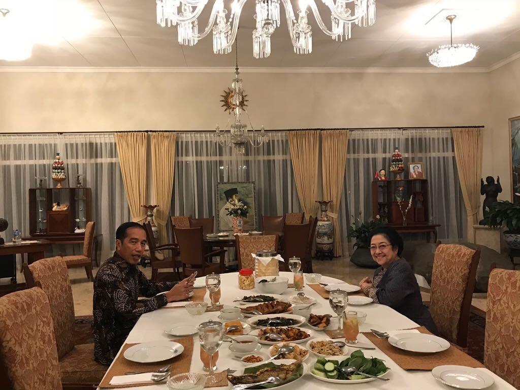 Jokowi-Megawati Makin Intens Bertemu, Ada Apa Ya?